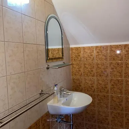 Dom Pod Debem Villa Majdy Exterior photo
